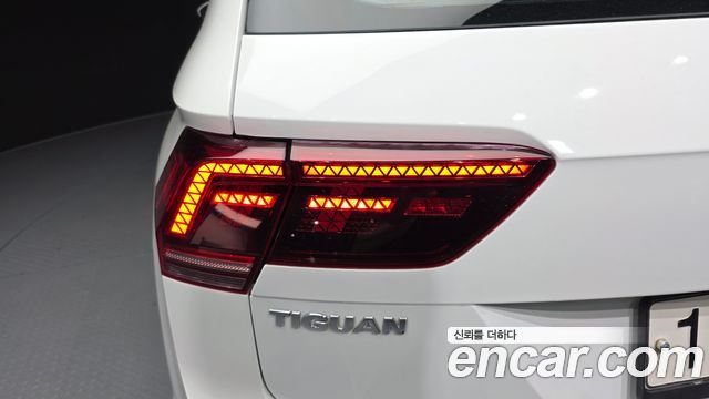 Volkswagen Tiguan (II) 2.0 TDI Prestige 2020 — фото 29