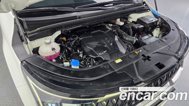Kia Carnival (IV) Gasoline 9-Seater Hi Limousine (7-seater Limousine(Special vehicle) 2024 — фото 6