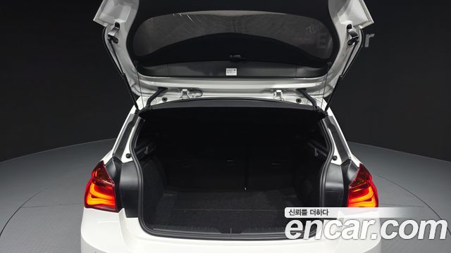 BMW 1 Series (F20) 118d Sport Special Edition 5Door 2019 — фото 20