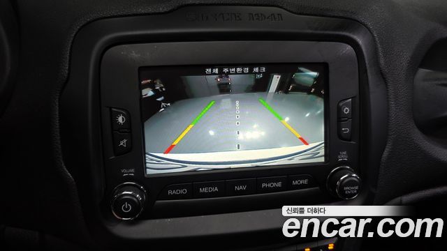 Jeep Renegade 2.0 Diesel Limited AWD 2015 — фото 14