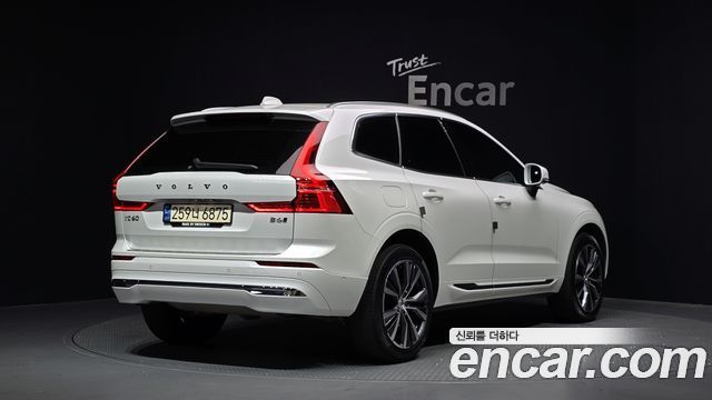 Volvo XC60 (II) B6 Inscirtion 2022 — фото 2