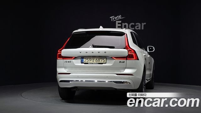 Volvo XC60 (II) B6 Inscirtion 2022 — фото 4