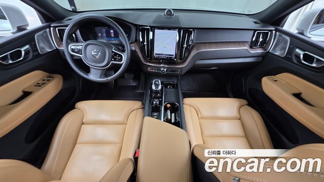 Volvo XC60 (II) B6 Inscirtion 2022 — фото 7