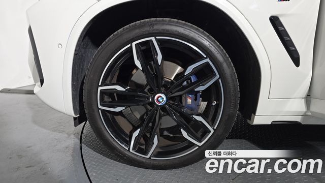 BMW X4 (G02) xDrive M40i 2025 — фото 5