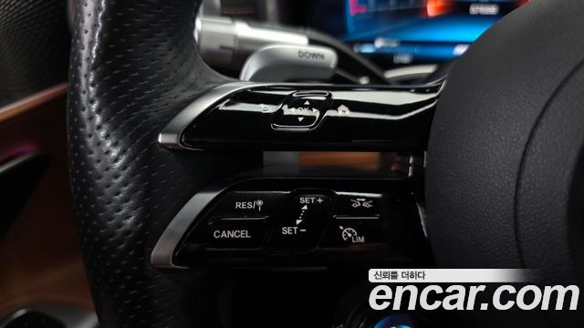 Mercedes-Benz SL-Class (R232) AMG SL63 4MATIC+ 2023 — фото 18