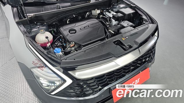 Kia Sportage (V) LPG 2.0 2WD Signature 2023 — фото 6
