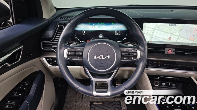 Kia Sportage (V) LPG 2.0 2WD Signature 2023 — фото 12