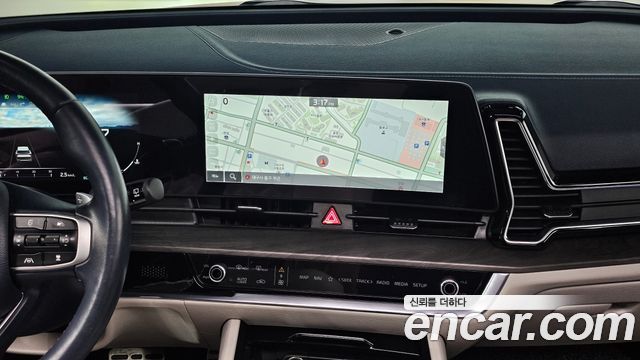Kia Sportage (V) LPG 2.0 2WD Signature 2023 — фото 13