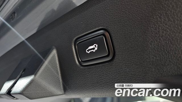 Kia Sportage (V) LPG 2.0 2WD Signature 2023 — фото 18