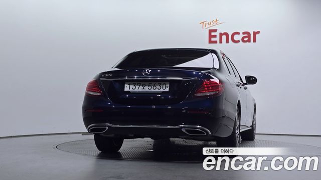 Mercedes-Benz E-Class (W213) E300 Avantgarde 2020 — фото 4