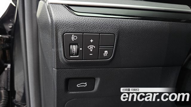 Kia K5 (III) 2.0 Prestige 2025 — фото 13
