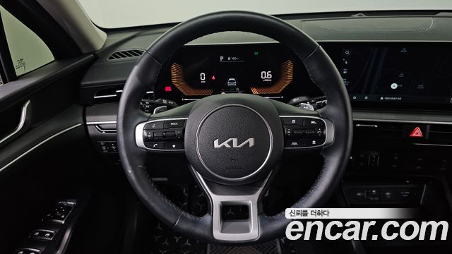 Kia K5 (III) 2.0 Prestige 2025 — фото 15