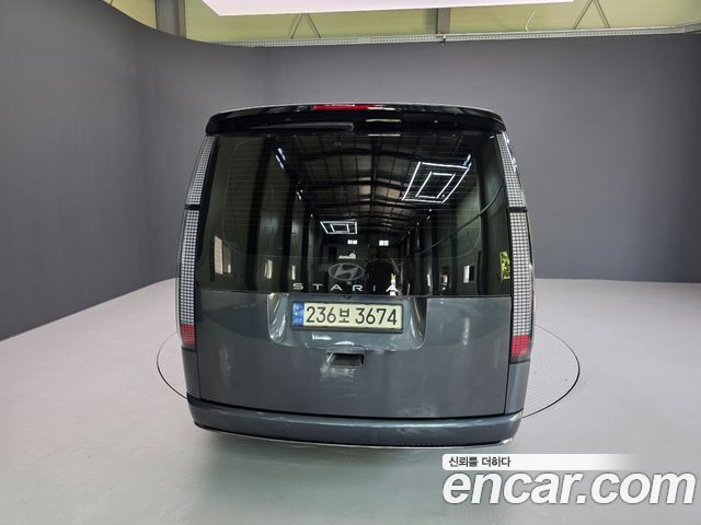 Hyundai Staria Lounge 9-Seater Inspiration 2025 — фото 3