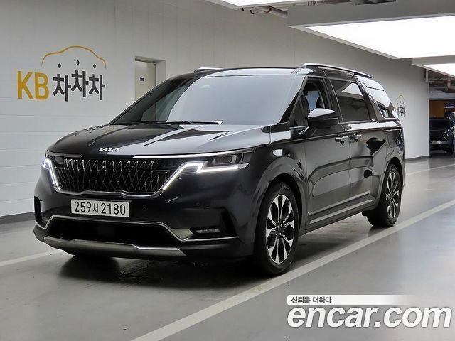 Kia Carnival (IV) Gasoline 7-Seater Signature
