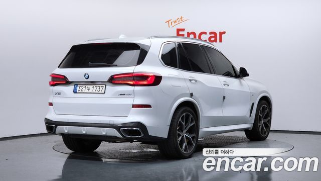 BMW X5 (G05) xDrive 40i M Sport 2021 — фото 2