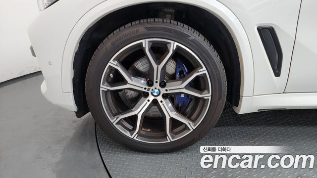 BMW X5 (G05) xDrive 40i M Sport 2021 — фото 5