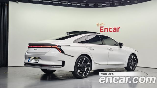 Kia K8 2.5 Gasoline 2WD Signature 2026 — фото 2