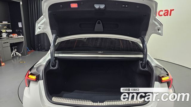 Kia K8 2.5 Gasoline 2WD Signature 2026 — фото 32