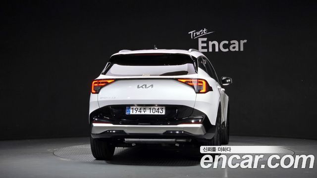 Kia Sportage (V) Gasoline 1.6 Turbo 2WD Signature 2025 — фото 4