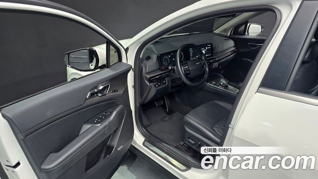 Kia Sportage (V) Gasoline 1.6 Turbo 2WD Signature 2025 — фото 11