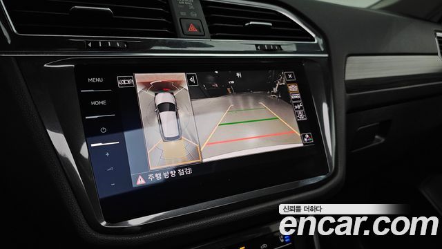 Volkswagen Tiguan Allspace 2.0 TSI Prestige 2023 — фото 15