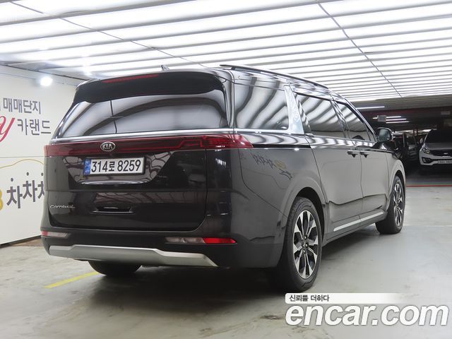 Kia Carnival (IV) Gasoline 9-Seater Noblesse 2021 — фото 4