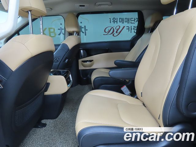 Kia Carnival (IV) Gasoline 9-Seater Noblesse 2021 — фото 6