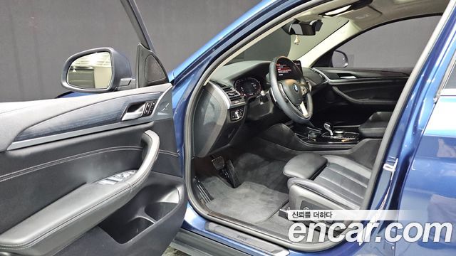 BMW X4 (G02) xDrive20i xLine 2025 — фото 10
