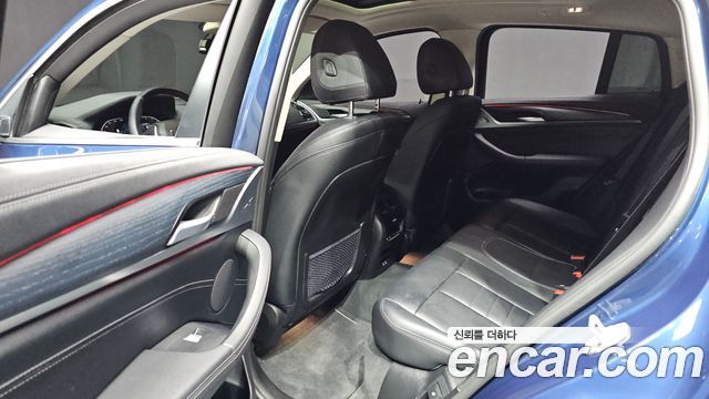 BMW X4 (G02) xDrive20i xLine 2025 — фото 12