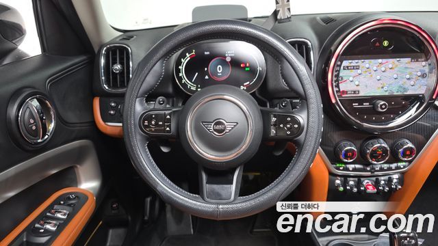 MINI Cooper S Countryman ALL4 Classic 2nd 2024 — фото 13