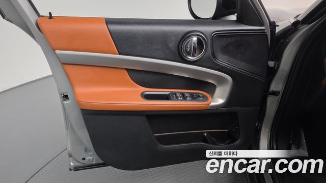 MINI Cooper S Countryman ALL4 Classic 2nd 2024 — фото 24