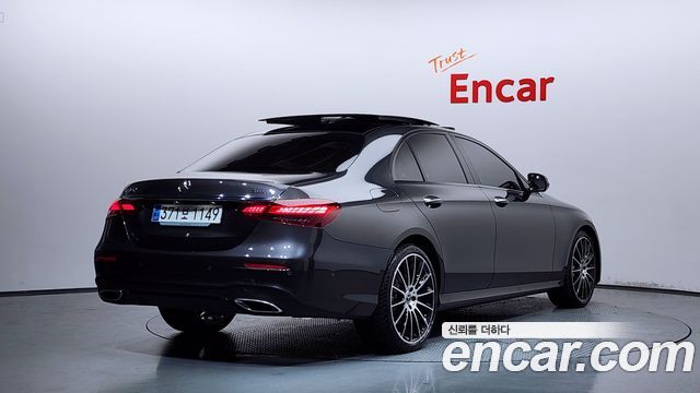 Mercedes-Benz E-Class (W213) E350 4MATIC AMG Line 2023 — фото 2