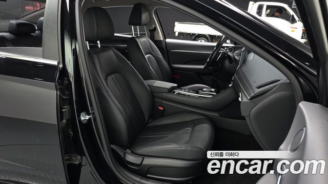 Hyundai Sonata (DN8) 2.0 Premium 2021 — фото 11