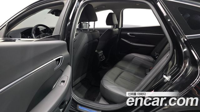 Hyundai Sonata (DN8) 2.0 Premium 2021 — фото 12