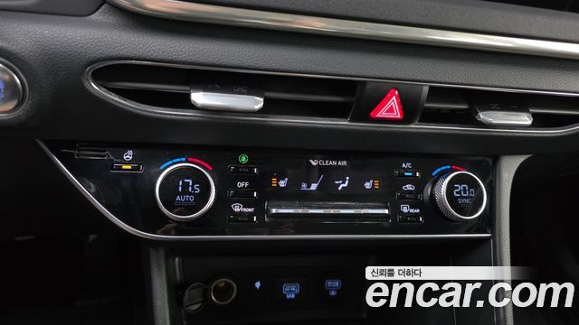 Hyundai Sonata (DN8) 2.0 Premium 2021 — фото 17
