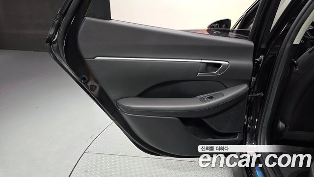Hyundai Sonata (DN8) 2.0 Premium 2021 — фото 25