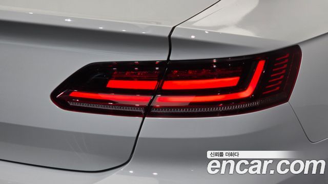 Volkswagen Arteon 2.0 TDI Prestige 2019 — фото 23
