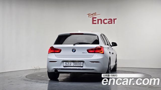 BMW 1 Series (F20) 118d Sport 5Door 2018 — фото 4
