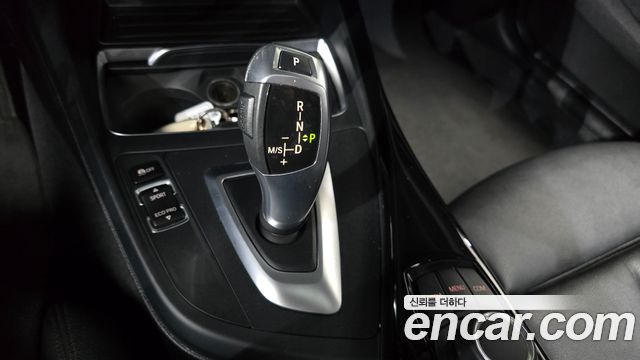 BMW 1 Series (F20) 118d Sport 5Door 2018 — фото 9