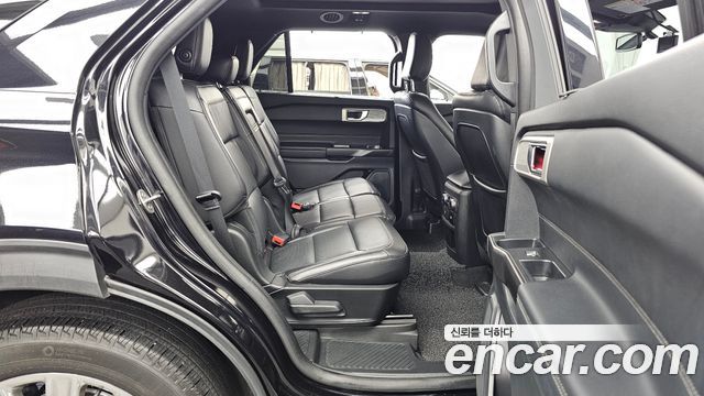 Ford Explorer (VI) 2.3 LimIted 4WD 2020 — фото 12