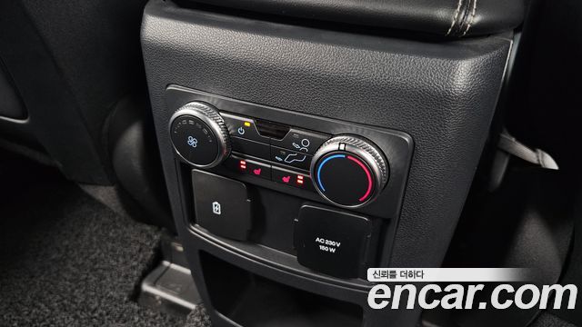 Ford Explorer (VI) 2.3 LimIted 4WD 2020 — фото 19