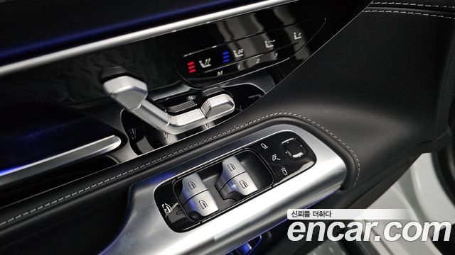 Mercedes-Benz SL-Class (R232) AMG SL63 4MATIC+ 2023 — фото 37