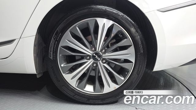 Kia K8 Hybrid Noblesse 2022 — фото 5