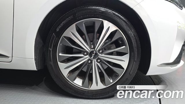 Kia K8 Hybrid Noblesse 2022 — фото 27