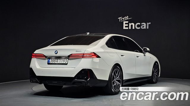 BMW 5 Series (G60) 520i M Sport 2024 — фото 2