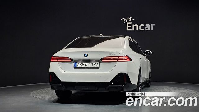 BMW 5 Series (G60) 520i M Sport 2024 — фото 4