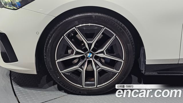 BMW 5 Series (G60) 520i M Sport 2024 — фото 5