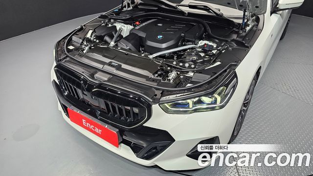 BMW 5 Series (G60) 520i M Sport 2024 — фото 6