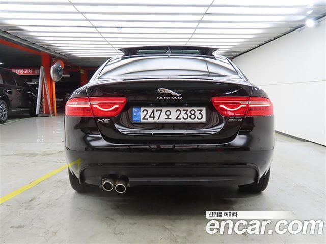 Jaguar XE 20d Prestige 2016 — фото 3