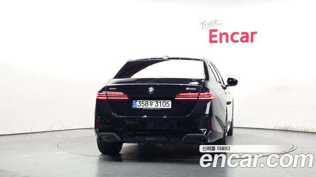 BMW 5 Series (G60) 530i xDrive M Sport 2026 — фото 4